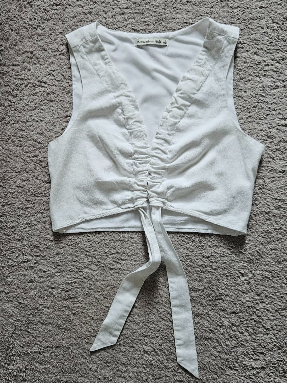 bercrombie & Fitch White Linen Crop Top Size S V-Neck Ruched Center Tie Front